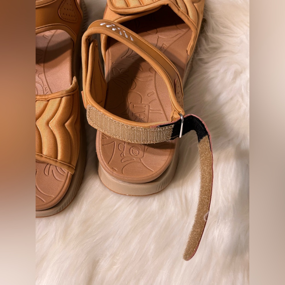 ONCAI Women’s Walking Sandals Size 9 - Picture 11 of 16